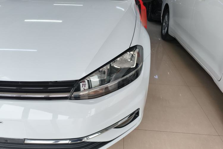 Used Volkswagen Golf 2018 230TSI Automatic Luxury Version Left Front Headlight