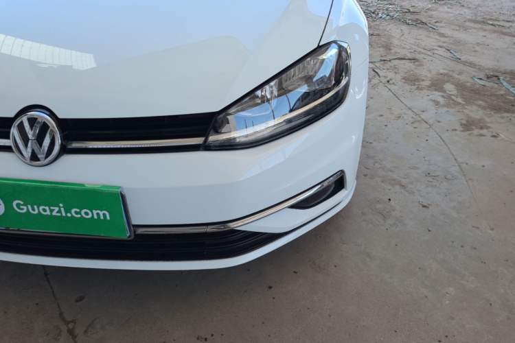 Used Volkswagen Golf 2018 1.6L Automatic Comfort Model Left Front Headlight