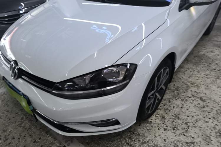 Used Volkswagen Golf 2018 230TSI Automatic Luxury Version Left Front Headlight