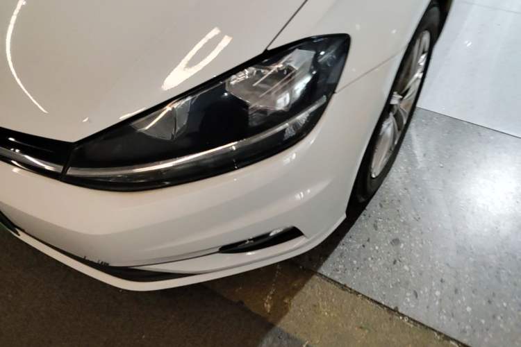 Used Volkswagen Golf 2018 230TSI Automatic Comfort Model Left Front Headlight