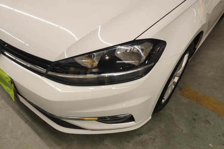 Used Volkswagen Golf 2018 230TSI Automatic Comfort Model Left Front Headlight