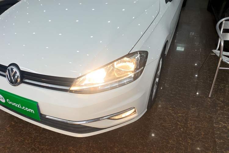 Used Volkswagen Golf 2018 230TSI Automatic Comfort Model Left Front Headlight