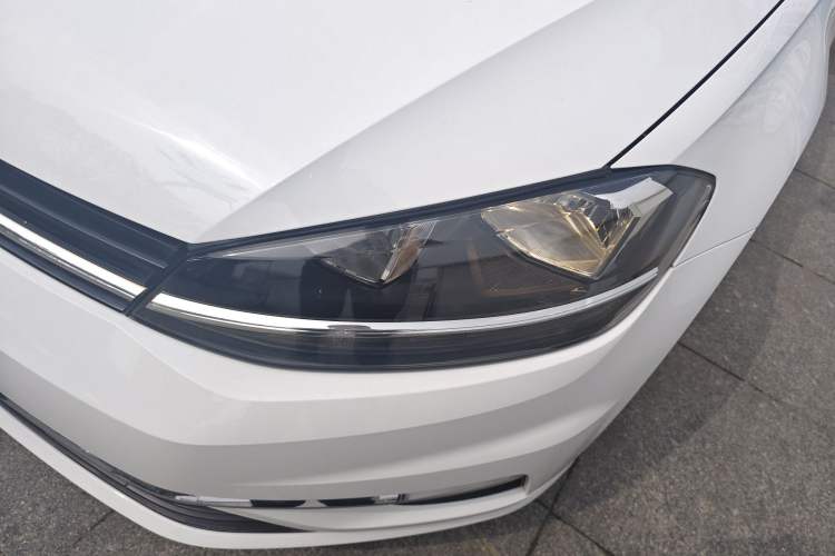 Used Volkswagen Golf 2018 1.6L Automatic Comfort Model Left Front Headlight