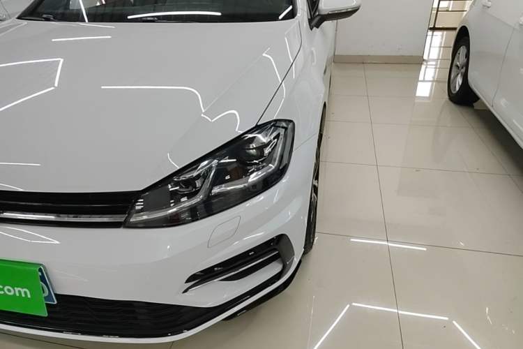Used Volkswagen Golf 2018 280TSI Automatic R-Line Model Left Front Headlight