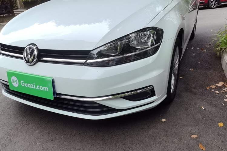 Used Volkswagen Golf 2018 1.6L Automatic Comfort Model Left Front Headlight