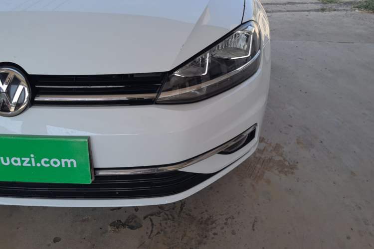 Used Volkswagen Golf 2018 230TSI Automatic Comfort Model Left Front Headlight