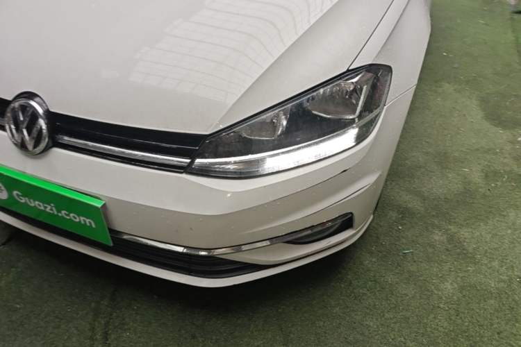 Used Volkswagen Golf 2018 230TSI Automatic Comfort Model Left Front Headlight