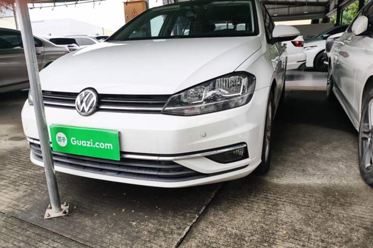Used Volkswagen Golf 2018 230TSI Automatic Comfort Model Left Front Headlight