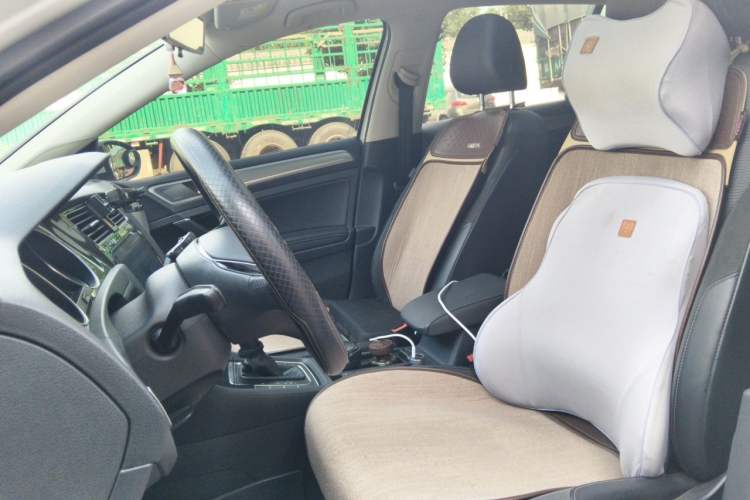 Used Volkswagen Golf 2018 1.6L Automatic Comfort Model Left Front Seat