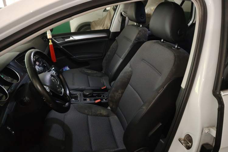 Used Volkswagen Golf 2018 230TSI Automatic Comfort Model Left Front Seat