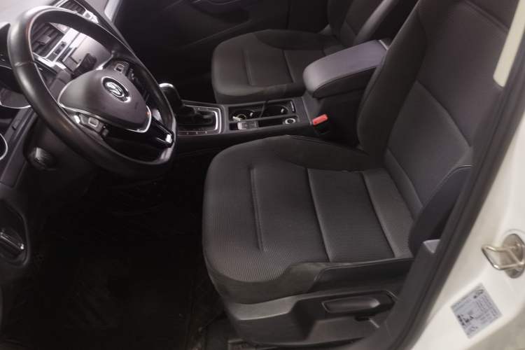 Used Volkswagen Golf 2018 1.6L Automatic Comfort Model Left Front Seat