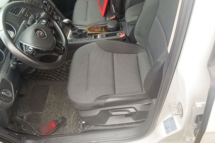Used Volkswagen Golf 2018 230TSI Automatic Comfort Model Left Front Seat