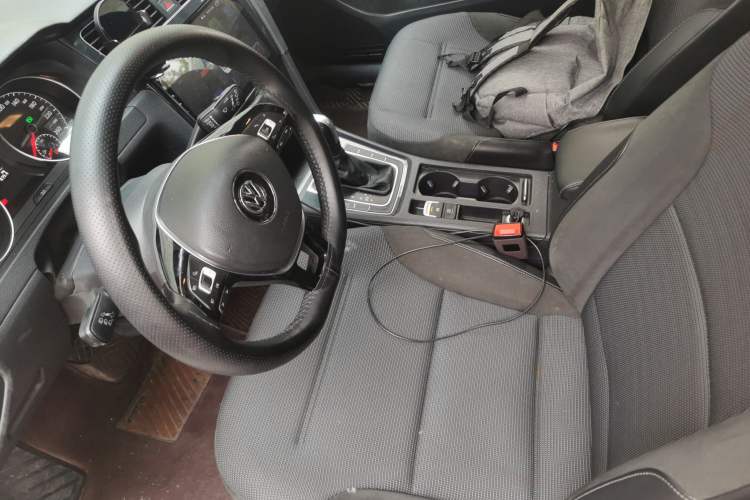 Used Volkswagen Golf 2018 230TSI Automatic Comfort Model Left Front Seat