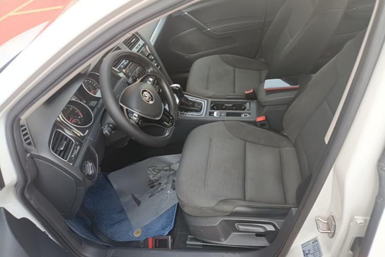 Used Volkswagen Golf 2018 230TSI Automatic Comfort Model Left Front Seat
