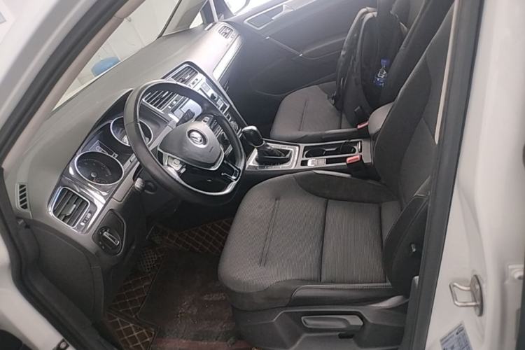 Used Volkswagen Golf 2018 230TSI Automatic Comfort Model Left Front Seat