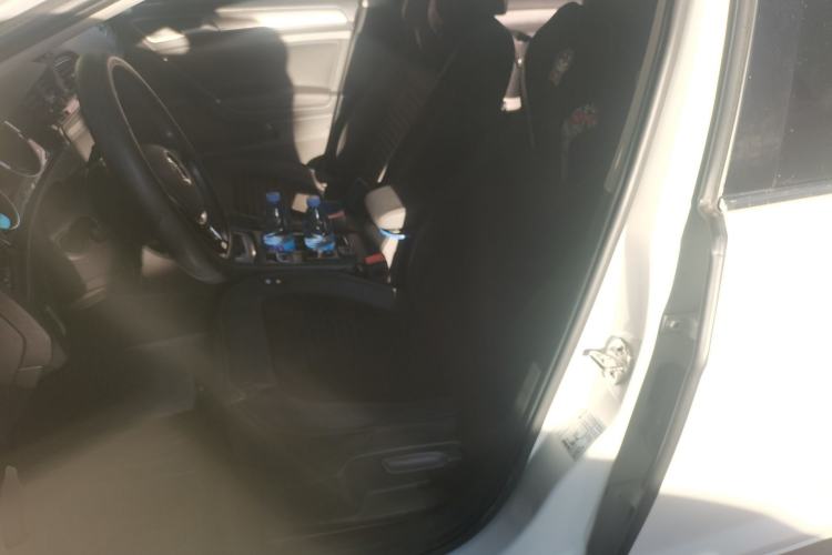 Used Volkswagen Golf 2018 1.6L Automatic Comfort Model Left Front Seat