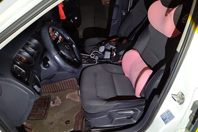 Used Volkswagen Golf 2018 1.6L Automatic Comfort Model Left Front Seat