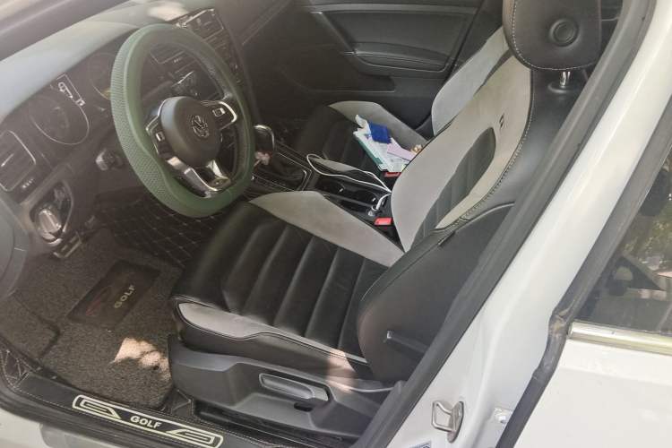 Used Volkswagen Golf 2018 280TSI Automatic R-Line Model Left Front Seat