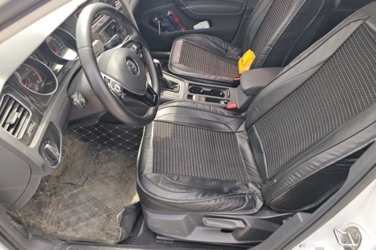 Used Volkswagen Golf 2018 1.6L Automatic Comfort Model Left Front Seat