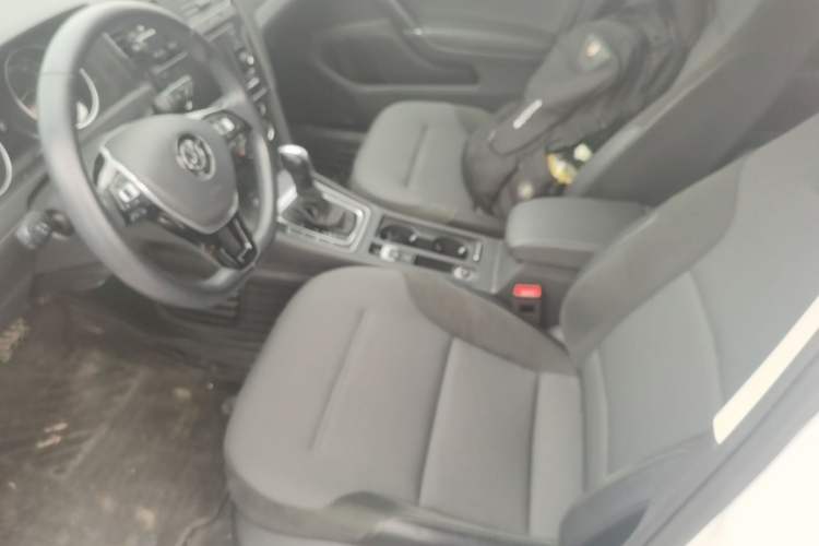 Used Volkswagen Golf 2018 1.6L Automatic Comfort Model Left Front Seat