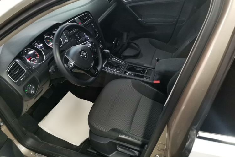 Used Volkswagen Golf 2018 230TSI Automatic Comfort Model Left Front Seat