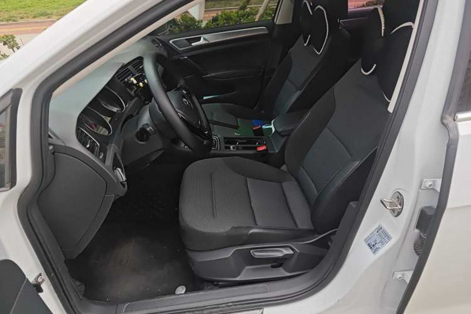 Used Volkswagen Golf 2018 1.6L Automatic Comfort Model Left Front Seat