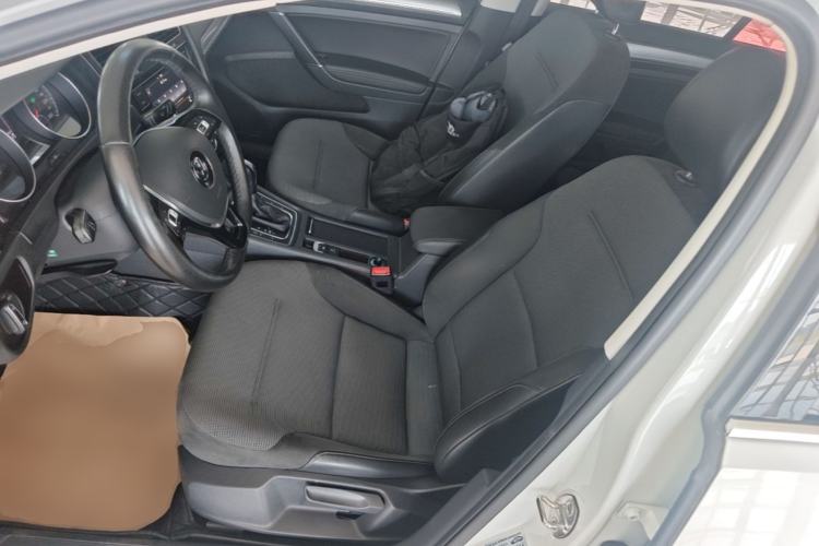 Used Volkswagen Golf 2018 230TSI Automatic Comfort Model Left Front Seat