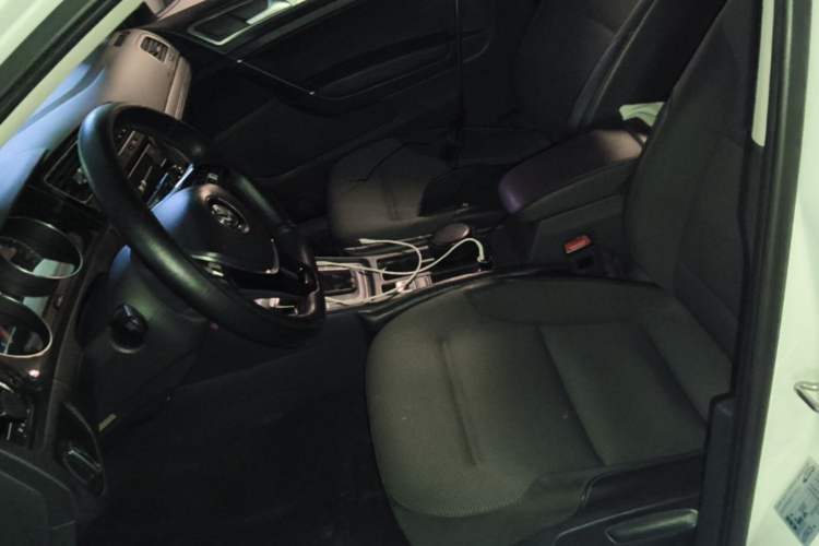 Used Volkswagen Golf 2018 1.6L Automatic Comfort Model Left Front Seat
