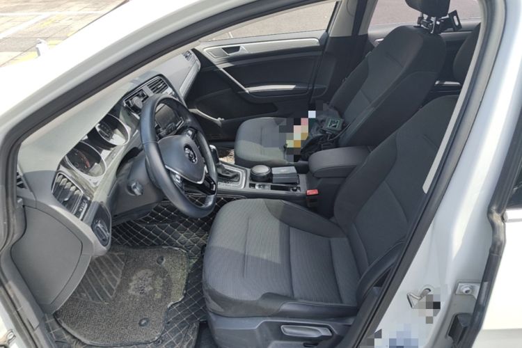 Used Volkswagen Golf 2018 230TSI Automatic Comfort Model Left Front Seat