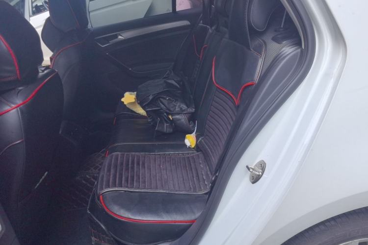 Used Volkswagen Golf 2018 1.6L Automatic Comfort Model Left Rear Seat
