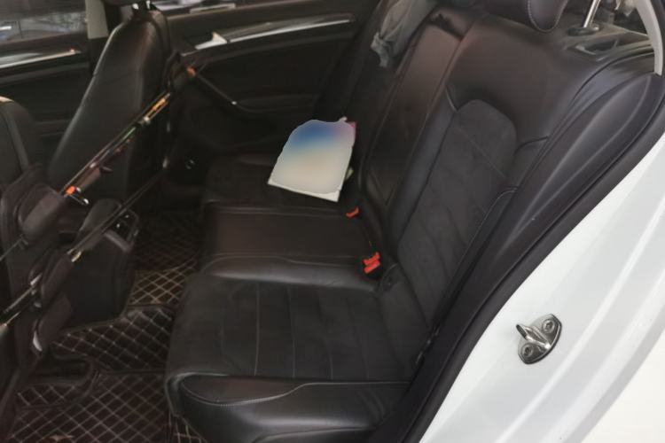 Used Volkswagen Golf 2018 230TSI Automatic Luxury Version Left Rear Seat