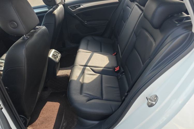 Used Volkswagen Golf 2018 230TSI Automatic Comfort Model Left Rear Seat