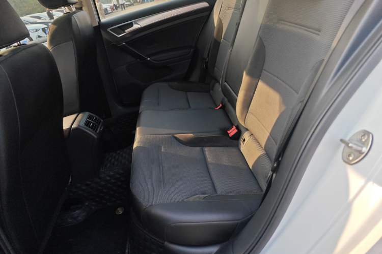 Used Volkswagen Golf 2018 230TSI Automatic Comfort Model Left Rear Seat
