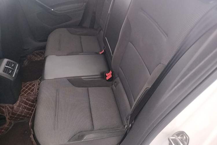 Used Volkswagen Golf 2018 230TSI Automatic Comfort Model Left Rear Seat