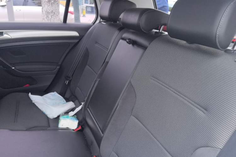 Used Volkswagen Golf 2018 230TSI Automatic Comfort Model Left Rear Seat