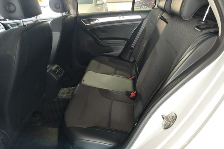 Used Volkswagen Golf 2018 1.6L Automatic Comfort Model Left Rear Seat