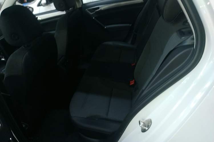 Used Volkswagen Golf 2018 230TSI Automatic Comfort Model Left Rear Seat