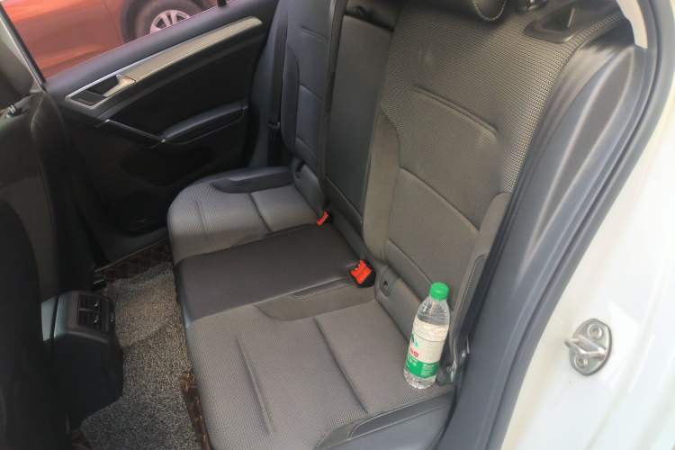 Used Volkswagen Golf 2018 230TSI Manual Comfort Version Left Rear Seat