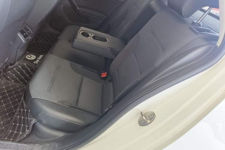 Used Volkswagen Golf 2018 1.6L Automatic Comfort Model Left Rear Seat