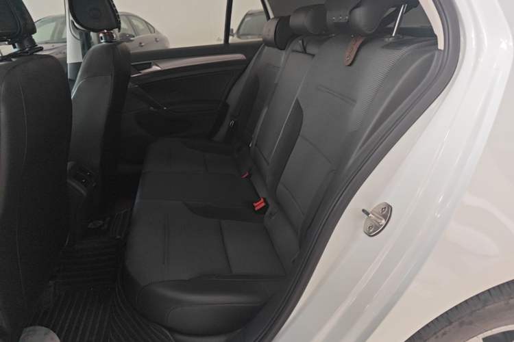 Used Volkswagen Golf 2018 230TSI Automatic Comfort Model Left Rear Seat