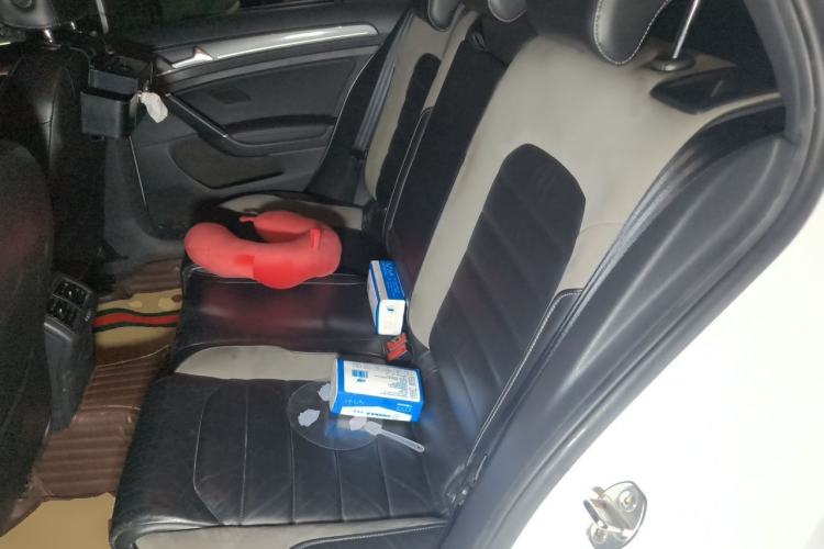 Used Volkswagen Golf 2018 280TSI Automatic R-Line Model Left Rear Seat