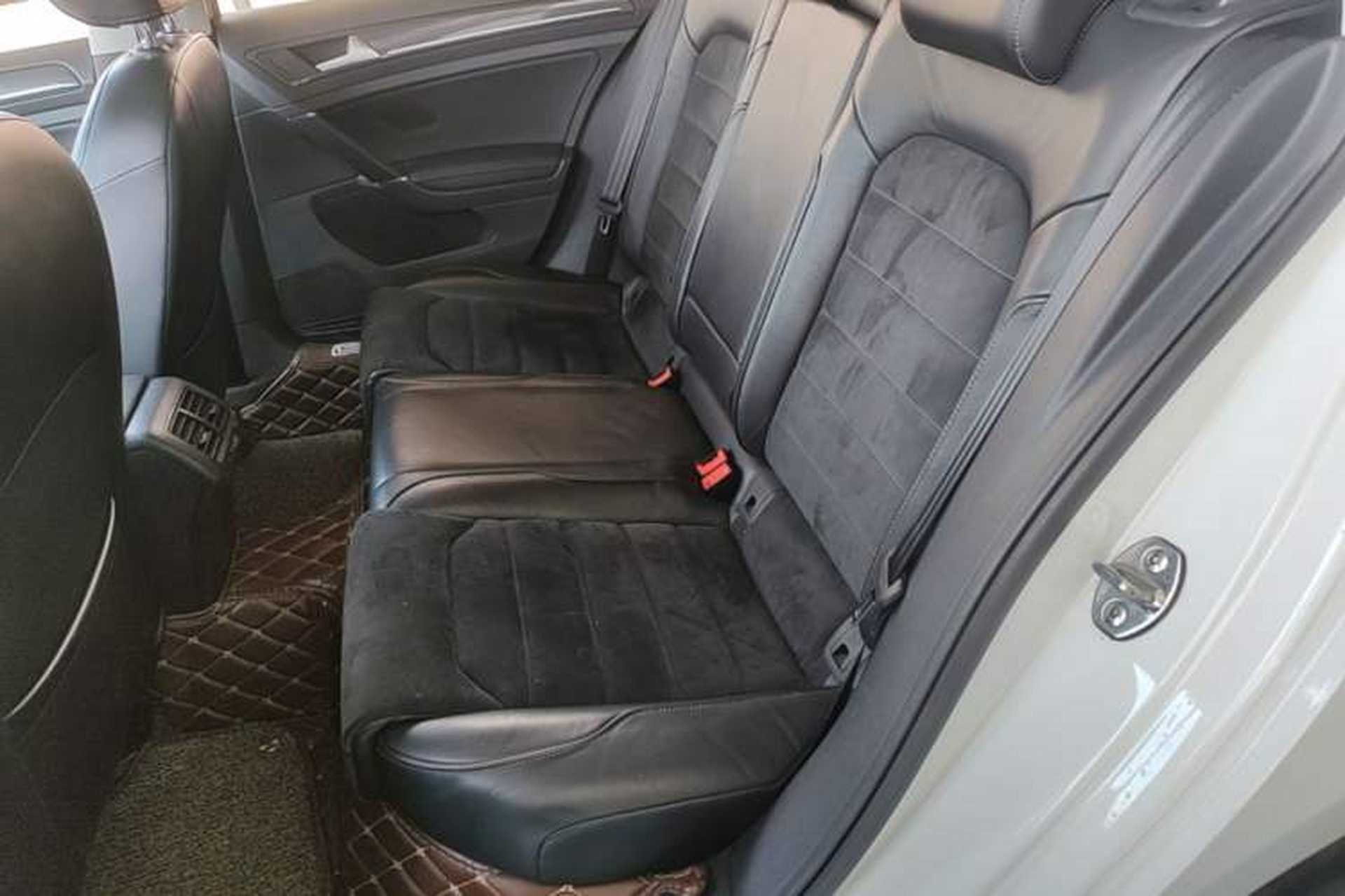 Used Volkswagen Golf 2018 230TSI Automatic Luxury Version Left Rear Seat
