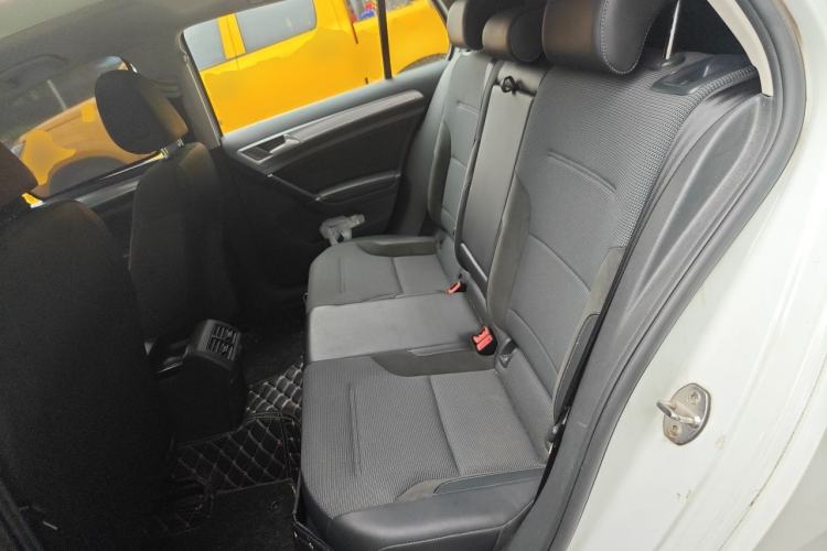 Used Volkswagen Golf 2018 1.6L Automatic Comfort Model Left Rear Seat
