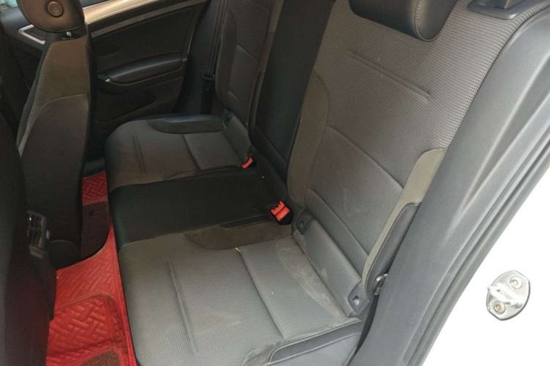 Used Volkswagen Golf 2018 230TSI Automatic Comfort Model Left Rear Seat