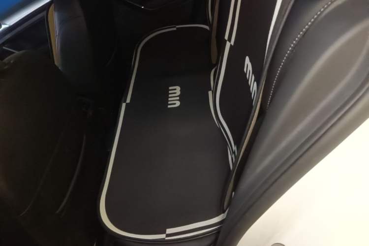 Used Volkswagen Golf 2018 230TSI Automatic Comfort Model Left Rear Seat