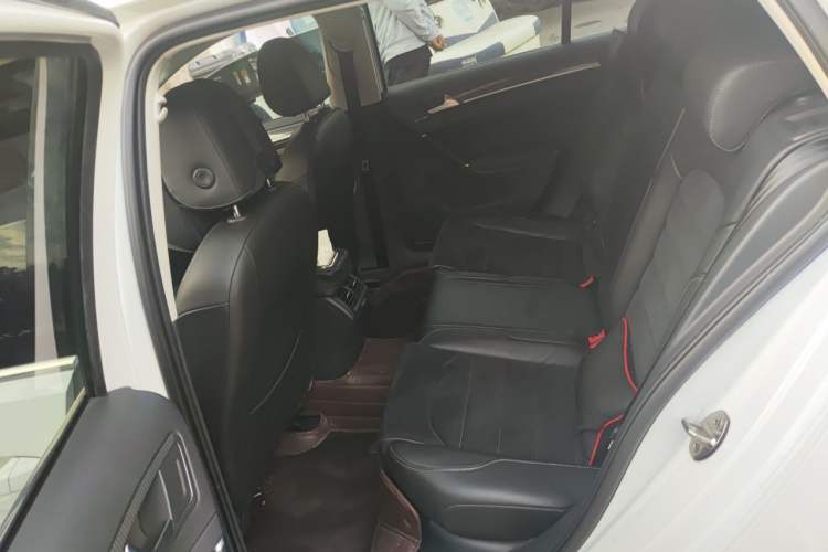 Used Volkswagen Golf 2018 280TSI Automatic Flagship Model Left Rear Seat