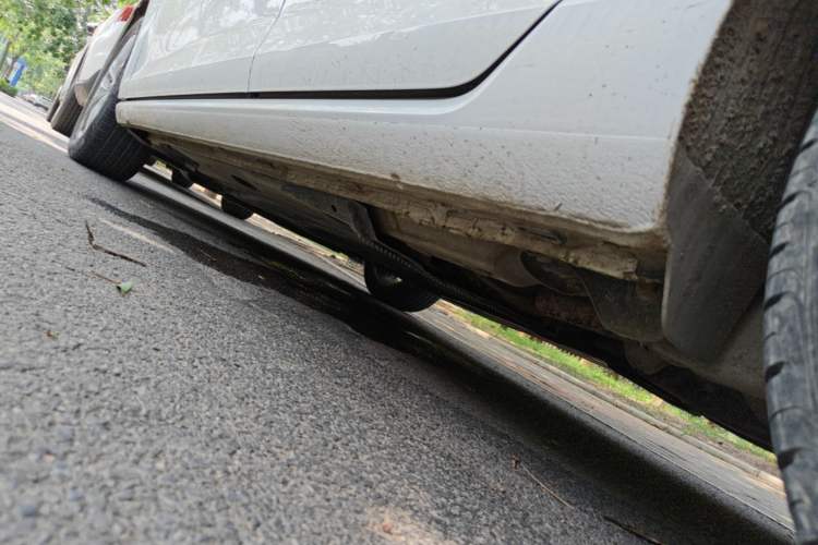Used Volkswagen Golf 2018 1.6L Automatic Comfort Model Left Side Sill