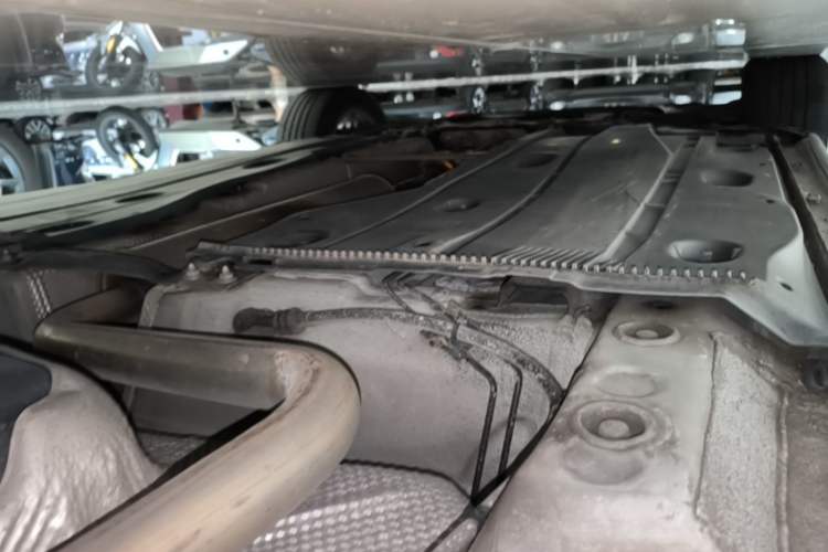 Used Volkswagen Golf 2018 1.6L Automatic Comfort Model Left Side Sill