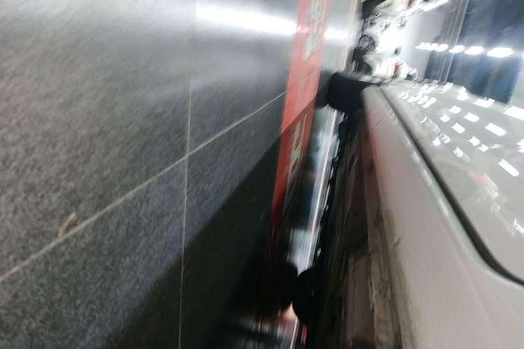 Used Volkswagen Golf 2018 230TSI Automatic Comfort Model Left Side Sill
