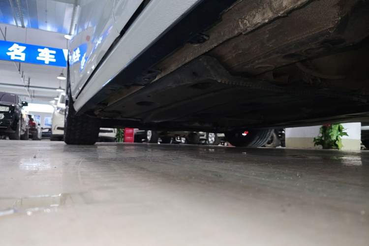 Used Volkswagen Golf 2018 280TSI Automatic R-Line Model Left Side Sill